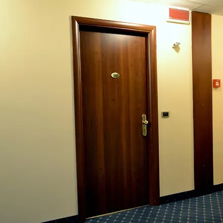 Gangi Hotel