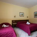 Gangi מלון 3*