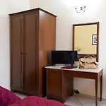 Gangi פיאצה ארמרינה